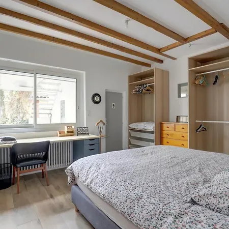 Agreable Maison De Ville, Jardin, Parking Gratuit *